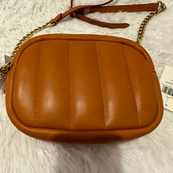 NWT! COACH QUILTED CAMERA BAG